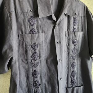 Havanera Co Mens Button Up Medium